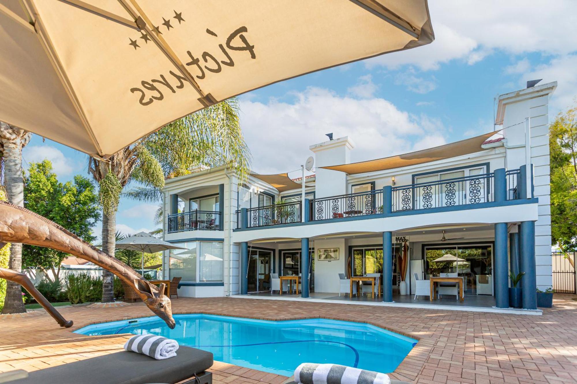 Pictures Guest House Boutique Hotel Oudtshoorn Exterior photo