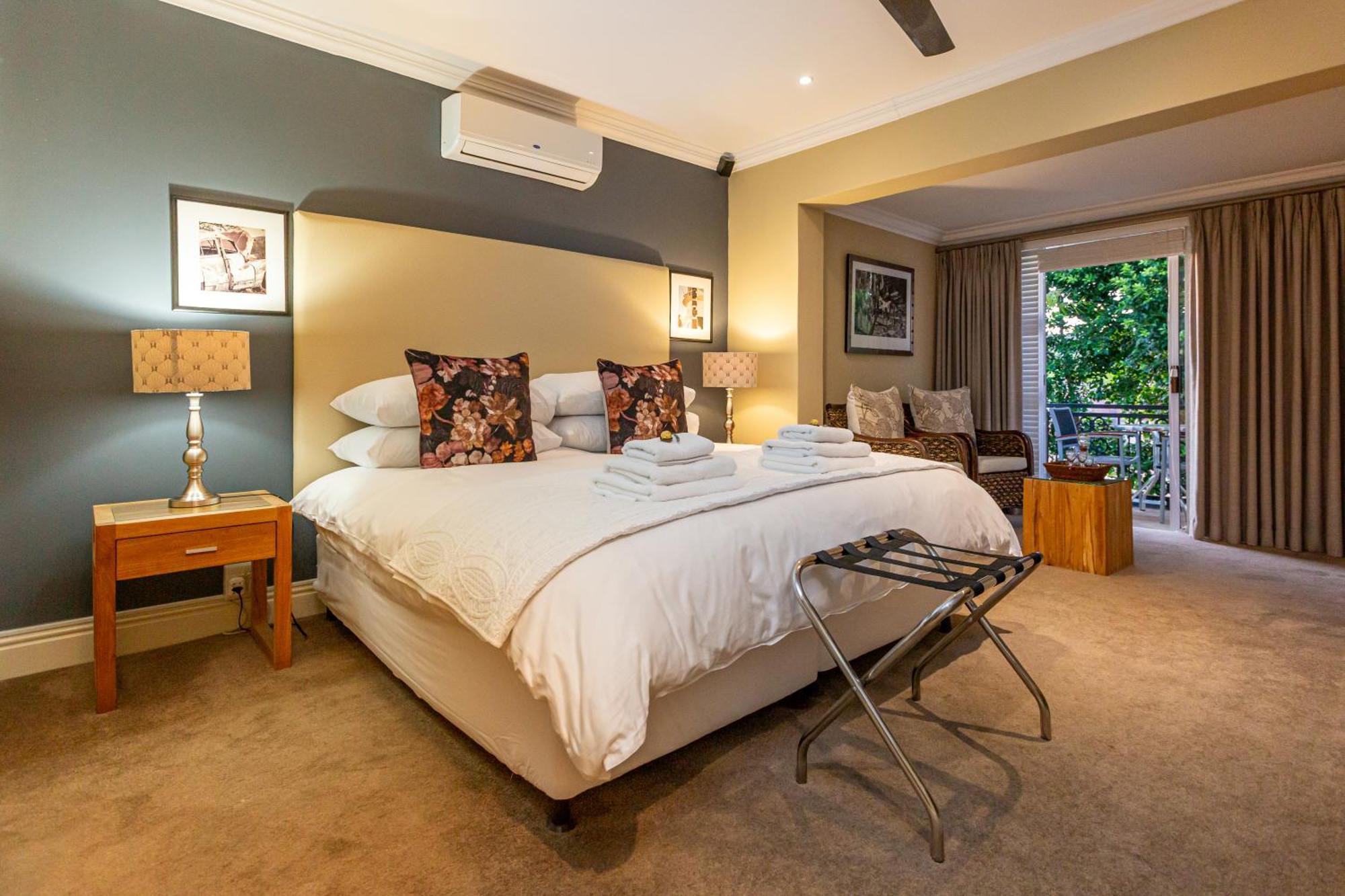 Pictures Guest House Boutique Hotel Oudtshoorn Exterior photo